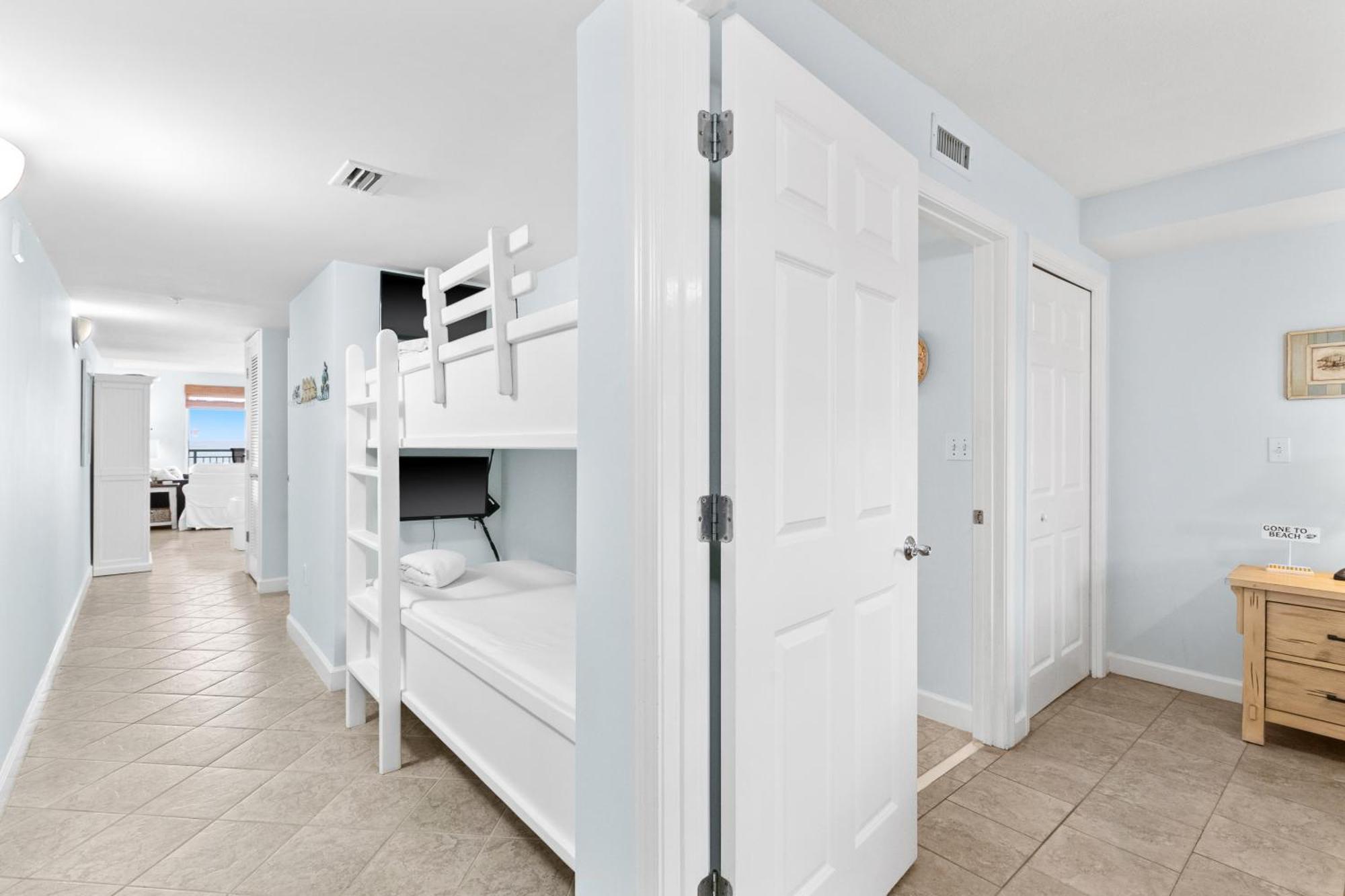 Pelican Isle Condominiums Fort Walton Beach Exterior photo